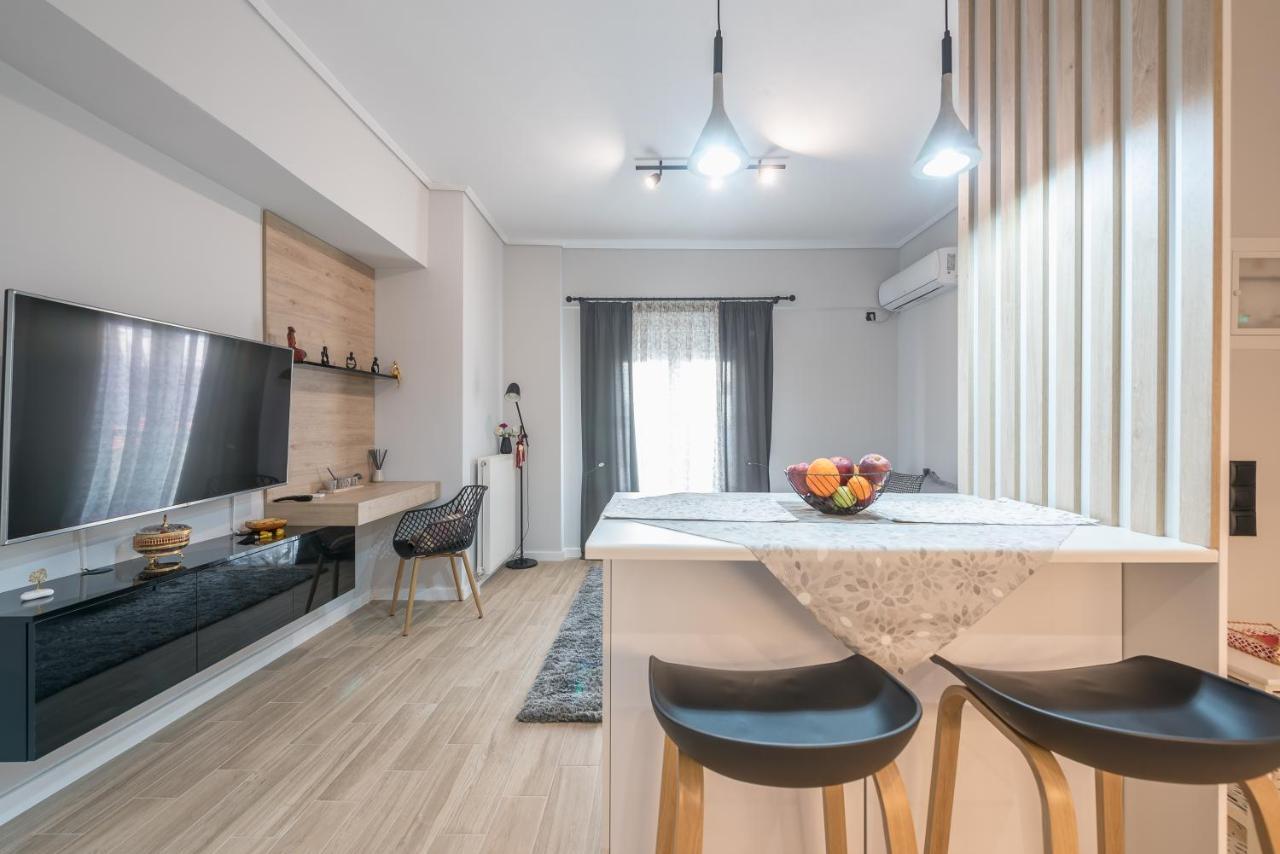 Comfy And Modern Apartment Athena Bagian luar foto