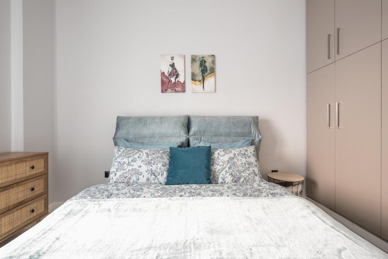 Comfy And Modern Apartment Athena Bagian luar foto