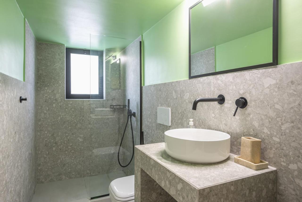 Comfy And Modern Apartment Athena Bagian luar foto