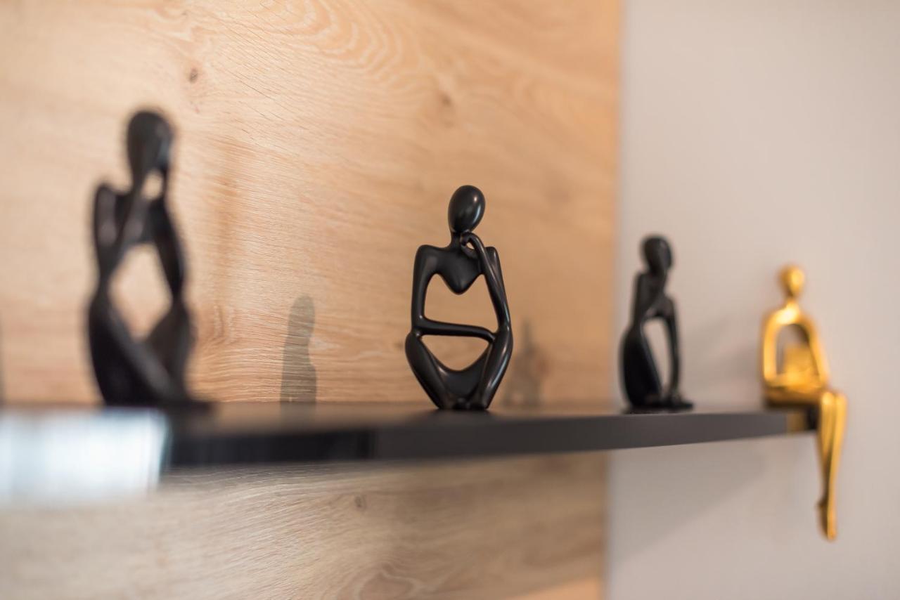 Comfy And Modern Apartment Athena Bagian luar foto